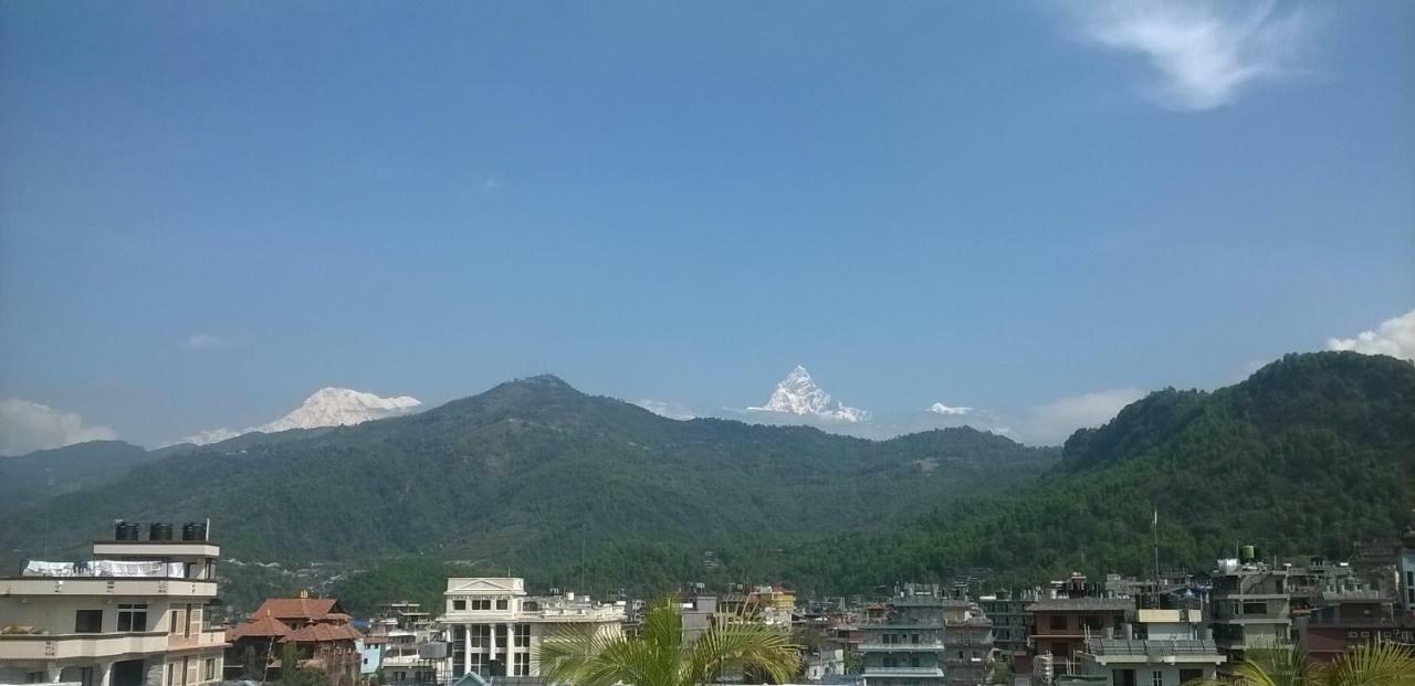 Hotel Hulk Pokhara Exterior foto